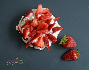 © widmatt.ch Pavlova mit Erdbeeren